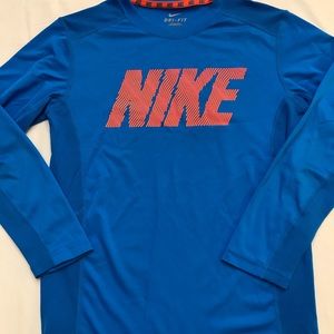 Nike Long Sleeve Top-Boy’s Medium